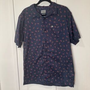 Quiksilver Men's Casual Navy Shirt with Red Pattern